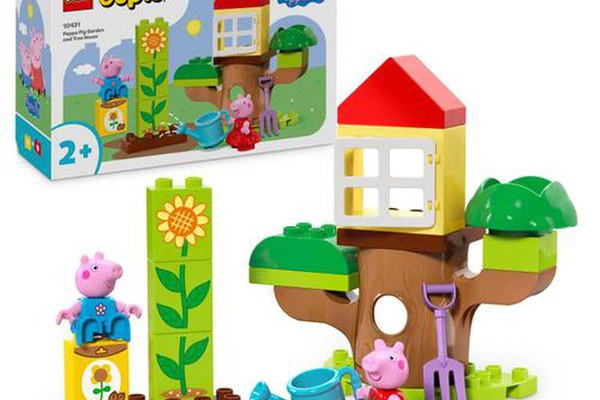 LEGO® DUPLO® - Gradina si casa din copac a Purcelusei Peppa 10431, 20 piese