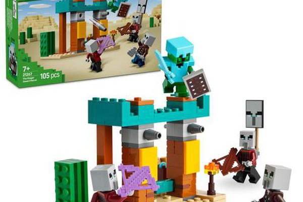 LEGO® Minecraft - Patrula Illager de desert 21267, 105 piese