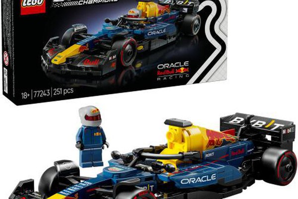 LEGO® Speed Champions - Masina de curse F1® Oracle Red Bull Racing RB20 77243, 251 piese
