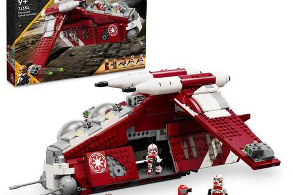 LEGO® Star Wars - Nava de lupta a gardienilor de pe Coruscant 75354, 1083 piese