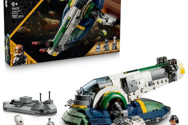 LEGO® Star Wars ™ - Nava stelara a lui Jango Fett 75433, 707 piese