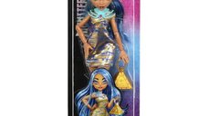 Papusa Cleo DeNile de la Monster High