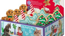 KONG Jucărie pentru pisici, Scrattles Cafe, ediţie de Crăciun, diverse modele
