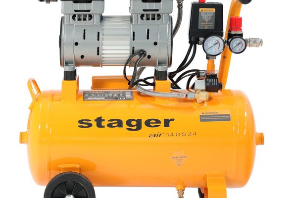 Compresor aer, 24L, 8bar, 135 L/min, monofazat, angrenare directa, silentios, Stager Air 14DS24