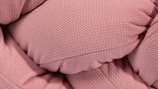 Aparatoare laterala pat Bumper din bumbac Velvet Roz cu inchidere Velcro 180x21 cm