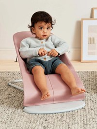 Balansoar BabyBjorn Bliss Dusty Pink din tesatura matlasata cu aspect delicat de petala - 2