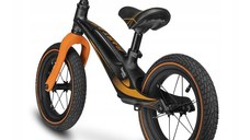Bicicleta copii fara pedale Lionelo Bart Air negru 12 inch, cu roti gonflabile, constructie din magneziu, greutate foarte mica, scaun si ghidon reglabile pe inaltime, greutate maxima suportata 30 kg
