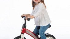 Bicicleta copii fara pedale Qplay Impact Rosu 10 inch, de la 2 ani pana la 30 kg, roti din spuma EVA, limitator de viraj, scaun reglabil pe inaltime, inaltimea recomandata 50-90 cm, greutatea maxima suportata 30 kg