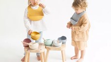 Bol anti-alunecare din silicon alimentar si lingurita Mustard