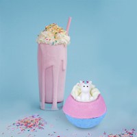 Bomba de baie handmade cu figurina Born to Be Unicorn Bath Blaster 160g Bomb Cosmetics - 1