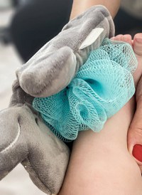 Buretel de baie BabyJem tip manusa Elefantel Gri - 1