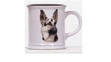 Cana cu catel rasa german Shepherd in relief