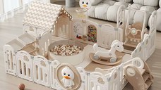 Gardulet loc de joaca interiorexterior Nichiduta Garden cu margini rotunjite,Poarta de siguranta,Leagan,Balansoar,Casuta,Cos de baschet,Organizator,Tobogan,Piscina uscata,Covoras spuma 1cm grosime Happy House Beige