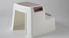 Inaltator Little Mom PURPLE cu doua trepte, suprafata antiderapanta, portabil, ergonomic, margini rotunjite, varsta recomandata 1-6 ani
