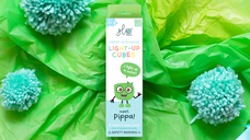 Jucarie senzoriala luminoasa de baie Pippa Glo Cube verde