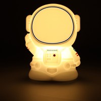 Lampa de veghe cu LED Astronaut Multicolor - 3