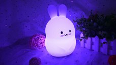 Lampa de veghe FreeON din silicon Bear