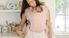 Marsupiu Ergobaby Embrace Blush Pink