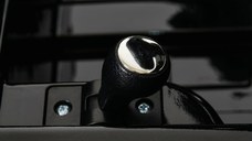 Masinuta electrica pentru copii cu licenta Mercedes Benz Black,acumulator 12V4.5Ah,motoare 2x30W,scaun din piele ecologica,telecomanda 2.4G cu 3 viteze,lumini LED,deschidere usi,unitate audio cu MP3,bluetooth,viteza 3-5kmh