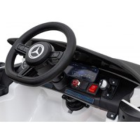 Masinuta electrica pentru copii Mercedes Benz AMG EQA alb 70W cu telecomanda, sunete, suspensii, lumini, scaun piele si roti din spuma Eva - 4