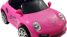 Masinuta electrica pentru copii Novokids Beetle Mini Car Roz cu acumulator, telecomanda, melodii si lumini, greutate suportata 30 kg, usi cu deschidere, 2 viteze, MP3