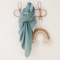 Paturica BabyLy usoara pentru copii multifunctionala din in cu margini din dantela culoarea marii 100x100cm - 6