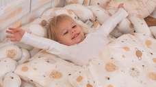 Paturica pentru copii Nature Bambus by Amy cu doua fete 100x70cm + Cadou Rucsacel Padure