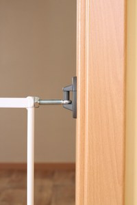 Poarta cu montaj pe perete BASIC, Simple-Lock REER 46101 - 3