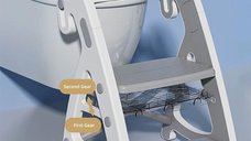Reductor WC copii Little Mom StepUp Baby Pink, reglabil pe inaltime, cu manere ergonomice, colac moale detasabil din spuma PU, design anti-stropire, compatibilitate universala