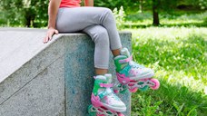 Role pentru copii, Meteor, cizma ajustabila pe 3 dimensiuni, roti cu LED, rulmenti ABEC-7, frana pe spate, masura S 30-33, Mermaid Pink