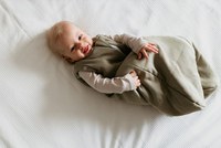 Sac de dormit 2 in 1 Swaddle Gri Sleepee 2,5 Tog - 4