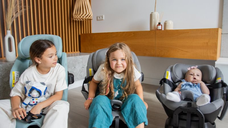 Scaun auto cu isofix Avionaut Stardust Airflow Black, rotatie 360 grade, picior de sustinere, spatar reglabil