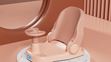Scaun de baie Little Mom Driver Pink cu volan si spatar reglabil in 3 pozitii, margini rotunjite, fixare cu ventuze, dimensiune 20x40x18 cm, varsta recomandata 6 luni+