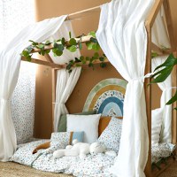 Set 2 baldachine muselina pentru pat tip casuta, Little Amy, Alb, 2x385 cm pentru pat 140x200 cm - 1