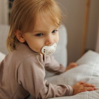 Set 2 suzete anatomice din silicon Babyono 18 luni+ - 2