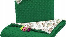 Set paturica 75x100 cm si perna 35x30 cm pentru copii, BabyMam minky green forest, versatila cu doua fete