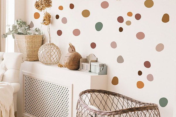 Sticker decorativ pentru copii autoadeziv Pete Colorate