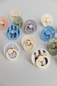 Suzeta Bibs Colour Studio Collection Stripe Latex tetina rotunda 6 luni + Sage - 3