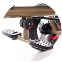 Tricicleta pentru copii gemeni Chipolino 2Play Obsidian Gold cu maner, control al directiei, sezut reversibil, suport pentru picioare, scaun confortabil cu husa moale, copertina XXL, si roti din cauciuc - 8