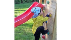 Turn de joaca cu 2 platforme, panou de catarare, tobogan, leagan, masuta de picnic cu bancute si lada de nisip