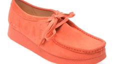 Mocasini CLARKS portocalii, WALLABEE EVO SH, din piele intoarsa