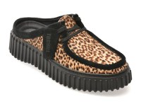 Papuci CLARKS maro, TORHILL MULE, din piele intoarsa - 1