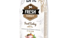 BRIT Fresh Fit & Slim Adult S-XL, Curcan cu Mazăre, hrană uscată conținut redus cereale câini, managemetul greutății, 2.5kg