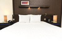 Hilton London Canary Wharf Hotel 4* by Perfect Tour - 15
