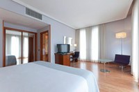 Tryp Madrid Cibeles Hotel 4* by Perfect Tour - 17