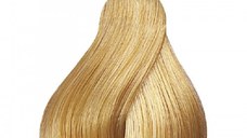 Wella Professionals Color Touch vopsea de par demi-permanenta blond luminos natural 9/0 60 ml