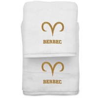 Set 2 Prosoape baie Brodate Alb cu broderie Berbec, bumbac 100% (Culoare Broderie: Albastru, Culoare Prosop: Rosu) - 1