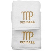 Set 2 Prosoape baie Brodate Alb cu broderie Fecioara, bumbac 100% (Culoare Broderie: Mov, Culoare Prosop: Rosu) - 1