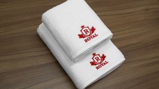 Set 2 Prosoape baie Brodate Alb cu broderie Rosu, Royal Home, bumbac 100%