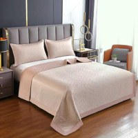 set Cuvertura Pat cu 2 Fete de Perna 55x75cm Uni, Model Geometric, Crem , 200x230cm - 1
